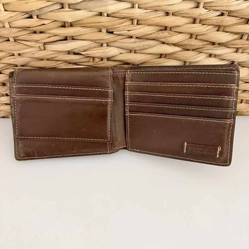 Fossil Brown Leather Bifold Wallet Men’s Genuine Leather ID Window Card Holder